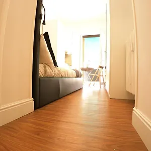  Apartment Urban Center 1 Easy Parking Near Tram Italy